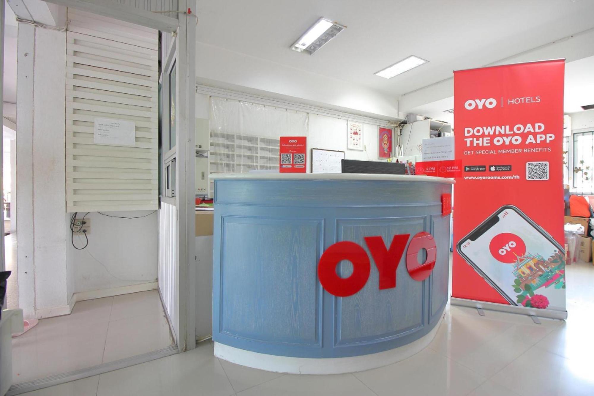 Oyo 498 ラダワン ヴィラ バンコク都 エクステリア 写真